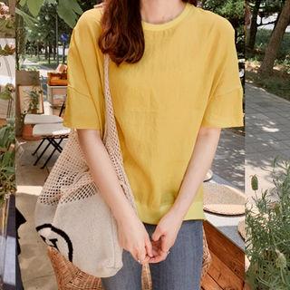Round-neck Dip-back Linen Top