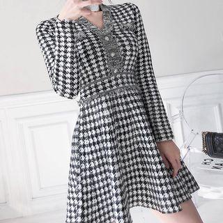 Long-sleeve Houndstooth Mini A-line Knit Dress