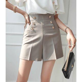 Zip-back Metallic-button Shorts