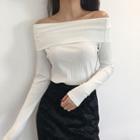 Plain Off-shoulder Slim-fit Long-sleeve Top