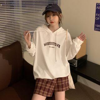 Lettering Hoodie / Plaid Skirt