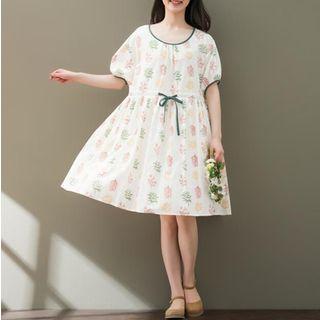 Tree Print Tipped Short Sleeve Dress