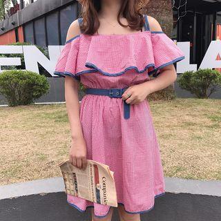 Off Shoulder Short-sleeve Check A-line Dress