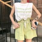 Sleeveless Print T-shirt / Drawstring Shorts
