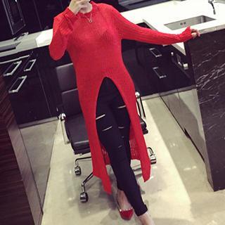 Slit-front Long Knit Top