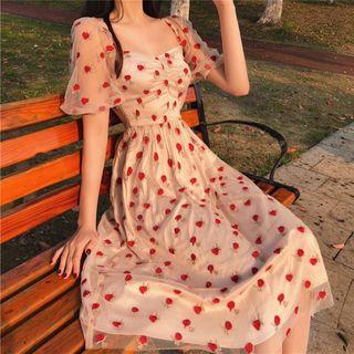 Short-sleeve Heart Patterned Mesh A-line Midi Dress