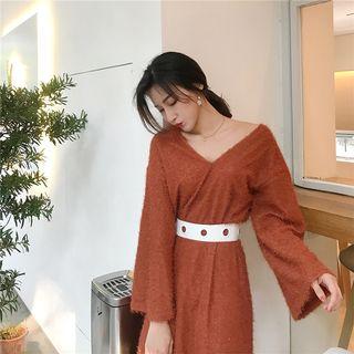 Plain V-neck Bell-sleeve Furry Dress