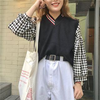 V-neck Contrast-trim Knit Vest Black - One Size