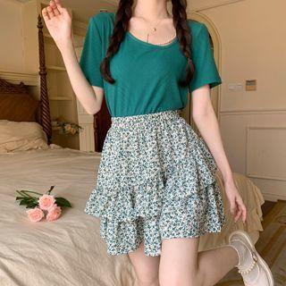 Set : Round-neck Short-sleeve Tee High-waist Floral Skirt 2-piece