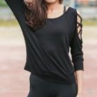 Cut Out Shoulder 3/4 Sleeve Sports T-shirt