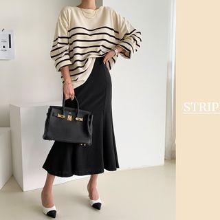 Marine Stripe Loose-fit Sweater