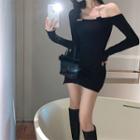 Chain Irregular Cold-shoulder Mini Bodycon Dress