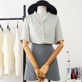 Short-sleeve Faux Pearl Button Blouse