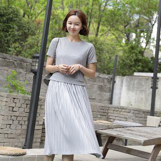 Mock Two-piece Pleated Long T-shirt Dress