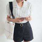 Pocket-side Shorts With Belt