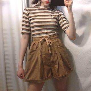 Striped Short Sleeve T-shirt / Wide Leg Shorts