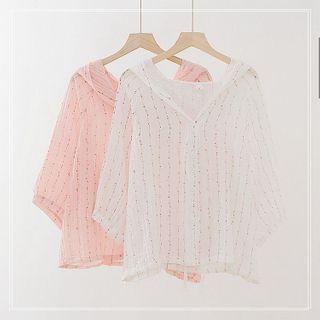 Leaf Embroidered 3/4 Sleeve Hooded Light Jacket