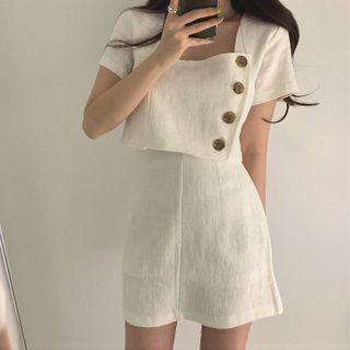 Short-sleeve Square-neck Blouse / Mini A-line Skirt