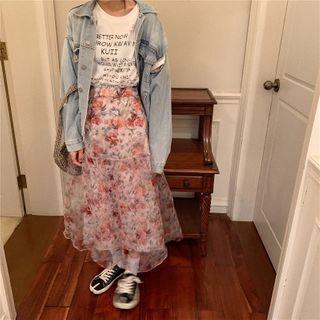 Lettering Elbow-sleeve T-shirt / Floral Print Maxi A-line Mesh Skirt