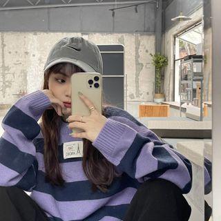 Long-sleeve Round-neck Striped Sweater