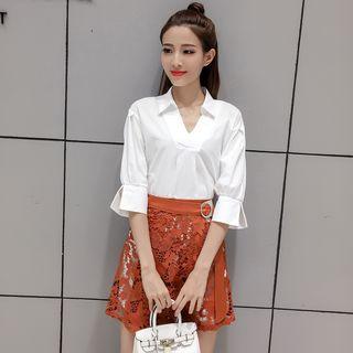 Set: Elbow-sleeve Shirt + Lace Miniskirt