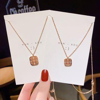 Chinese Character Necklace Dx105 - Gold - One Size