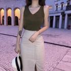 V-neck Knit Tank Top / Slim-fit High-waist Midi-skirt