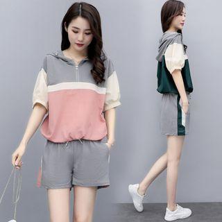 Set: Elbow-sleeve Hoodie + Sweatshorts