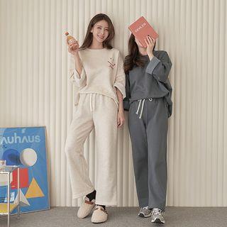 Set: Smile-print Sweatshirt + Wide-leg Sweatpants