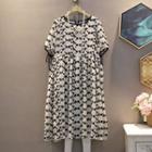 Short-sleeve Color Block Floral Dress White - One Size