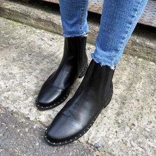 Oval-toe Studded Chelsea Boots