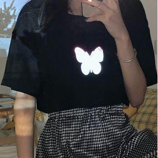 Loose-fit Short Sleeve Reflection Printed T-shirt