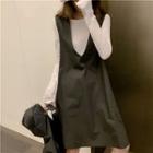 Long-sleeve Plain T-shirt / V-neck Sleeveless Shift Dress