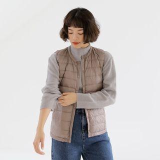 Round-neck Padded Vest With Pouch