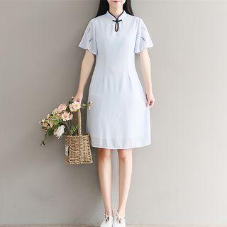 Feather Embroidered Mandarin Collar Short-sleeve Dress
