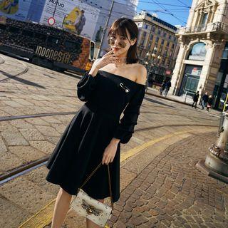 Plain Off Shoulder Long Sleeve Flared Dress
