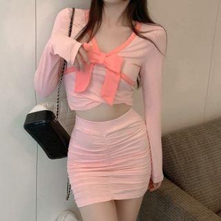 Long-sleeve Bow Cropped T-shirt / Shirred Mini Pencil Skirt