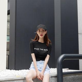 Slim-fit Lettering Sheer Top
