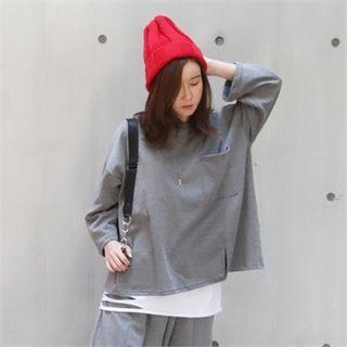 Pocket-front Loose-fit Top