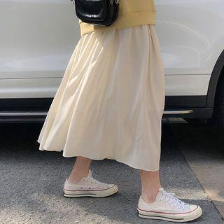 Plain Round-neck Long-sleeve Sweatshirt / A-line Midi Skirt
