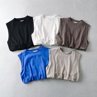 Sleeveless Lettering Plain Cropped Top
