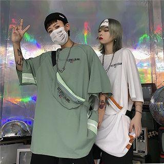 Set: Couple Matching 3/4-sleeve Letter T-shirt + Sling Bag