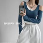 Cutout-shoulder Mock Two-piece Crop T-shirt In 6 Colors