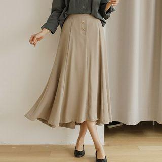 Dip-back Buttoned Long Flare Skirt