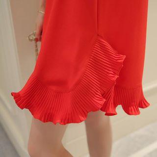 Pleated Ruffle Trim Shift Dress