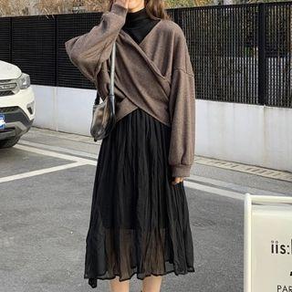 V-neck Pullover / Turtleneck Long-sleeve Midi A-line Dress