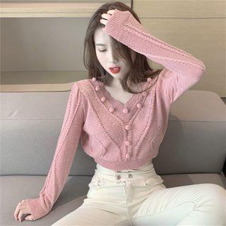Pom Pom V-neck Cropped Knit Top