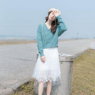 Set: V-neck Sweater + Midi Lace Skirt
