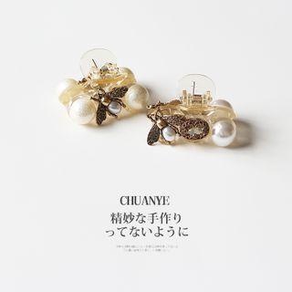 Faux Pearl Bee Hair Claw
