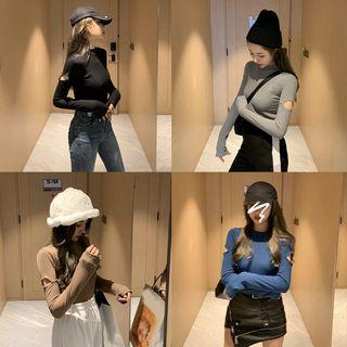 Cutout-sleeved Plain T-shirt